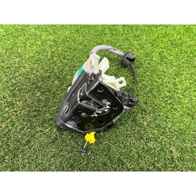 Замок двери (кузов и элементы) AUDI A4 B9 2017 2.0 8X0839015D