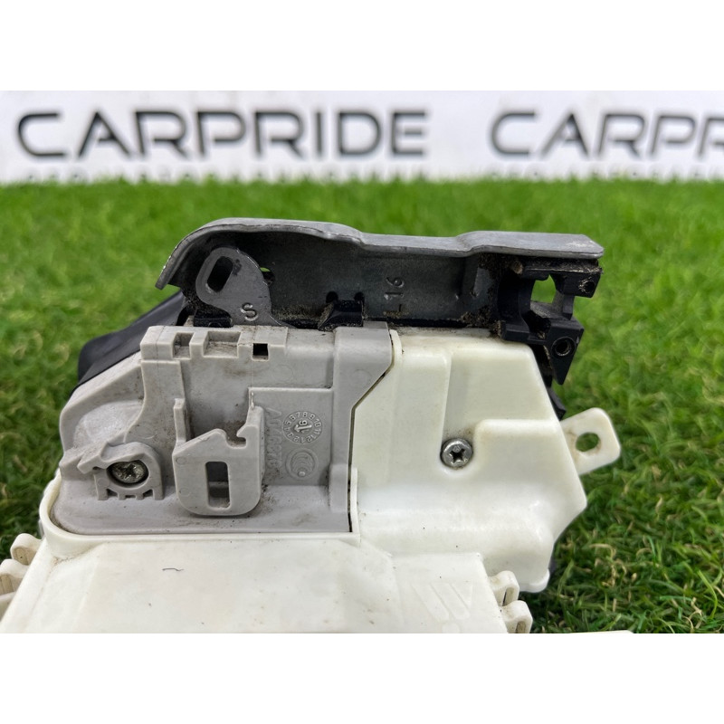 Замок двери (кузов и элементы) AUDI A4 B9 2017 2.0 8X0839015D