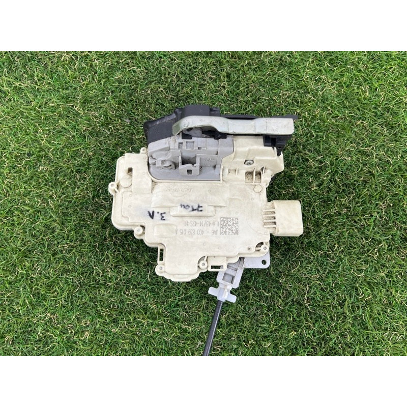 Замок двери (кузов и элементы) Volkswagen Touareg FL 2015 3.6 4G0839015A