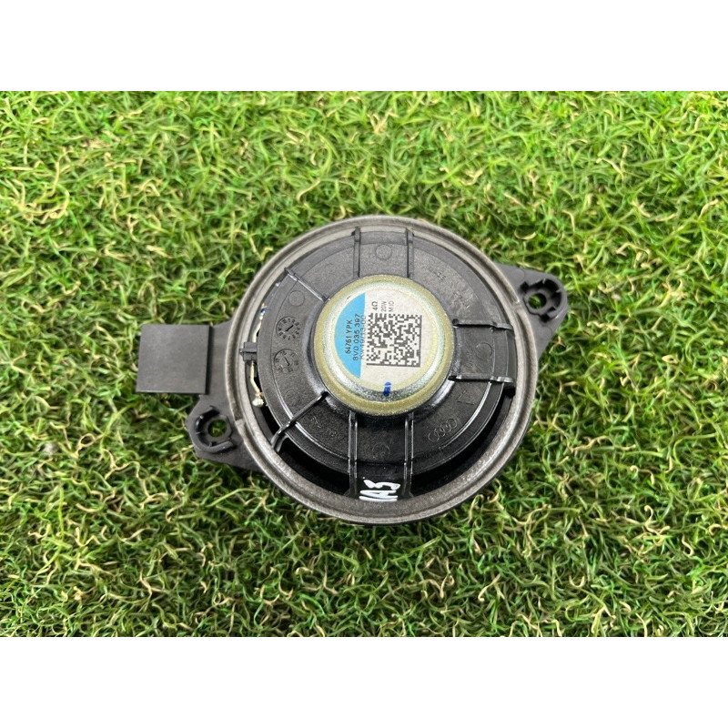 Динамик (электрика) AUDI A3 8V 2015 1.8 8V0035397