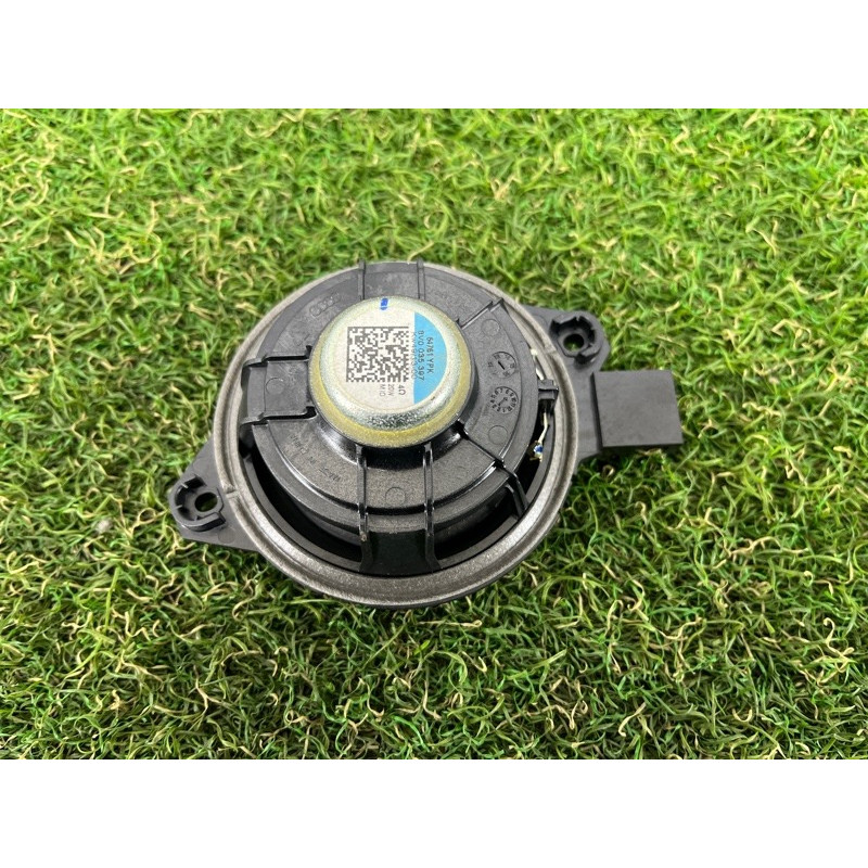 Динамик (электрика) AUDI A3 8V 2015 1.8 8V0035397