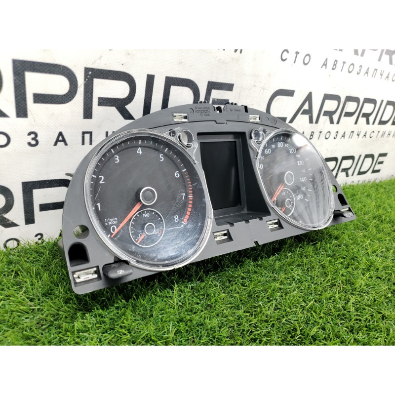 Панель приборов (салон) Volkswagen CC 3C 3C8920970M