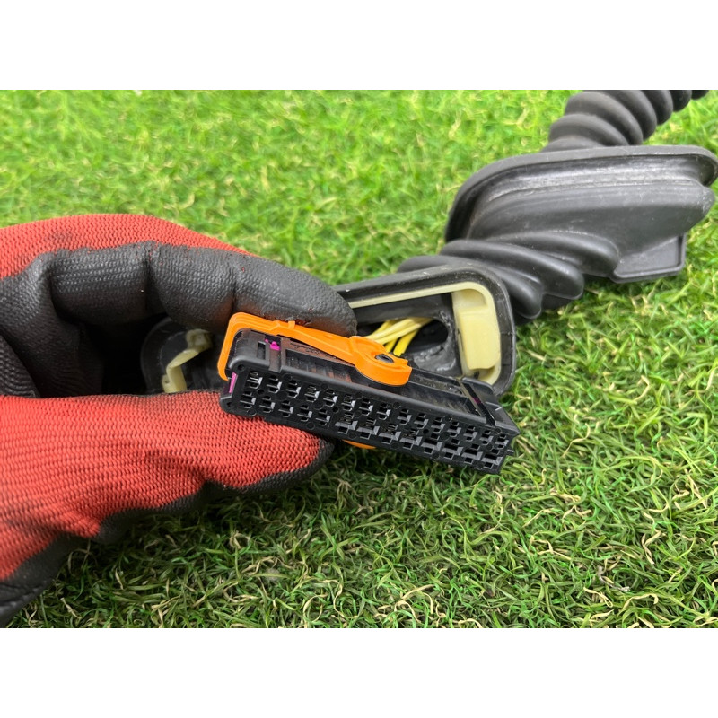 Проводка дверная (электрика) PORSCHE CAYENNE 958 2012 4.8 95861263010