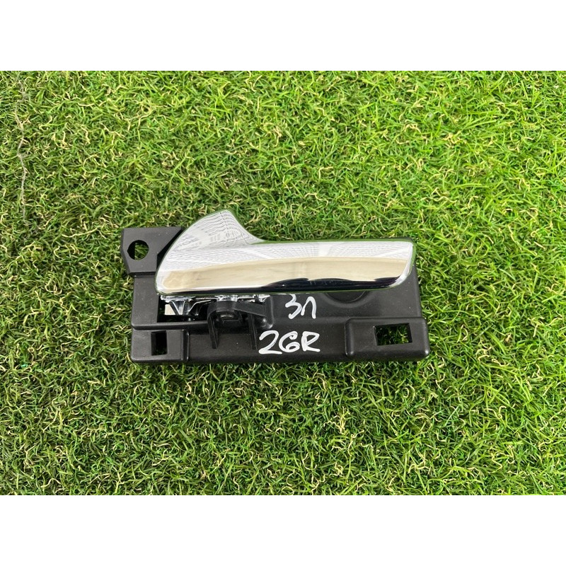 Ручка двери внутренняя (салон) Jeep Grand Cherokee WK2 2016 3.6 68079303AB