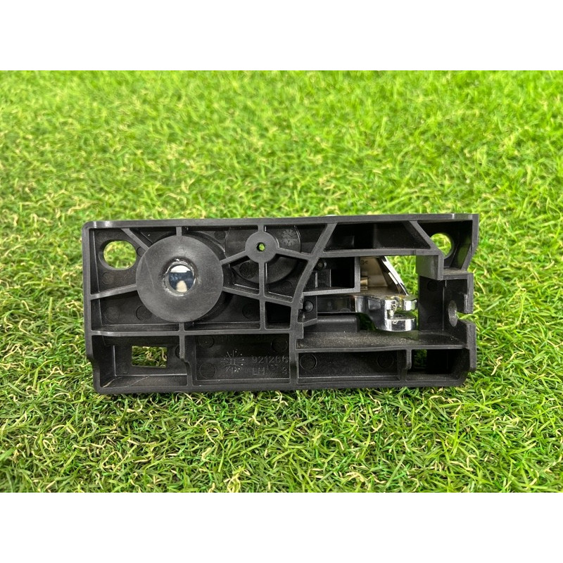 Ручка двери внутренняя (салон) Jeep Grand Cherokee WK2 2016 3.6 68079303AB