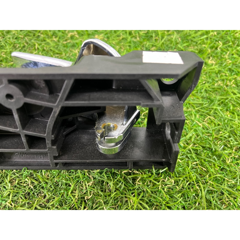 Ручка двери внутренняя (салон) Jeep Grand Cherokee WK2 2016 3.6 68079303AB