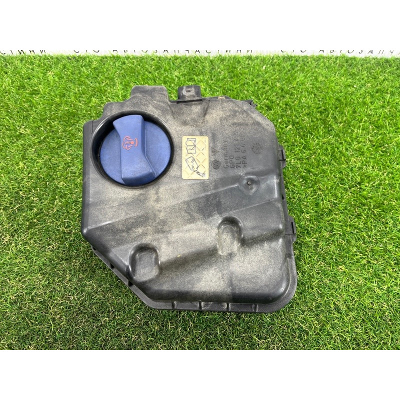 Бачок расширительный (система охлаждения) AUDI Q7 4L 2007 3.6 7L0121407E