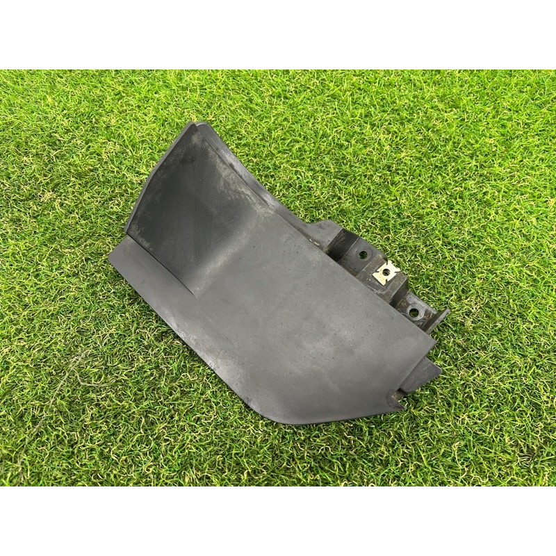 Брызговик (кузов и элементы) Volkswagen Touareg FL 2015 3.6 7P6854856