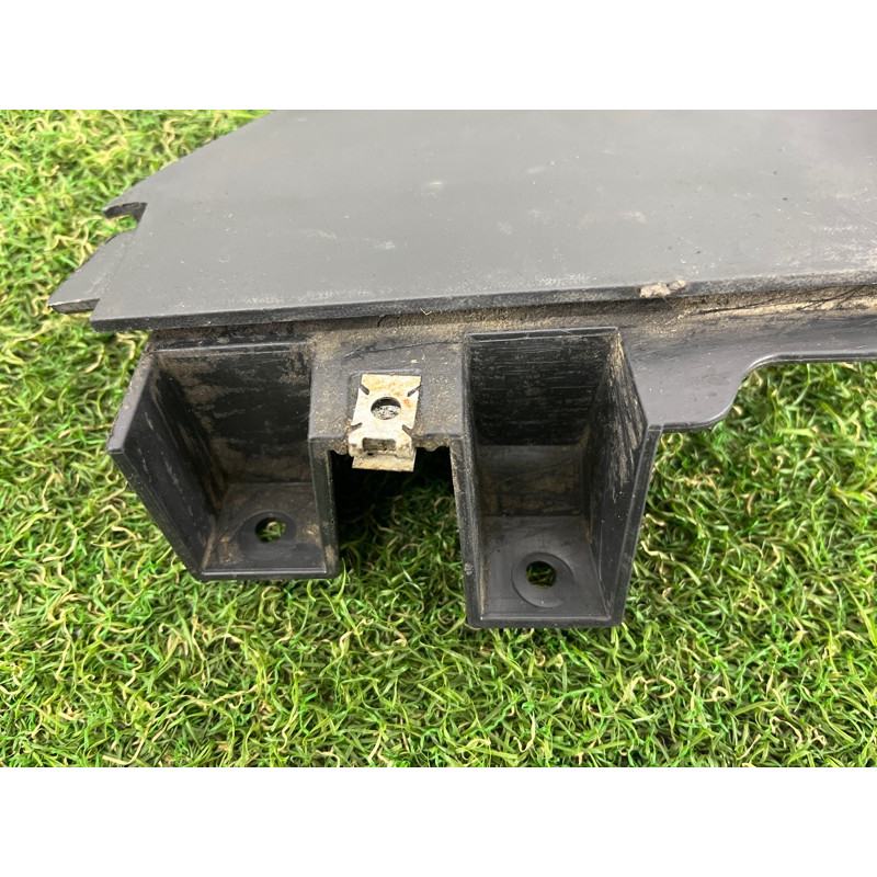 Брызговик (кузов и элементы) Volkswagen Touareg FL 2015 3.6 7P6854856