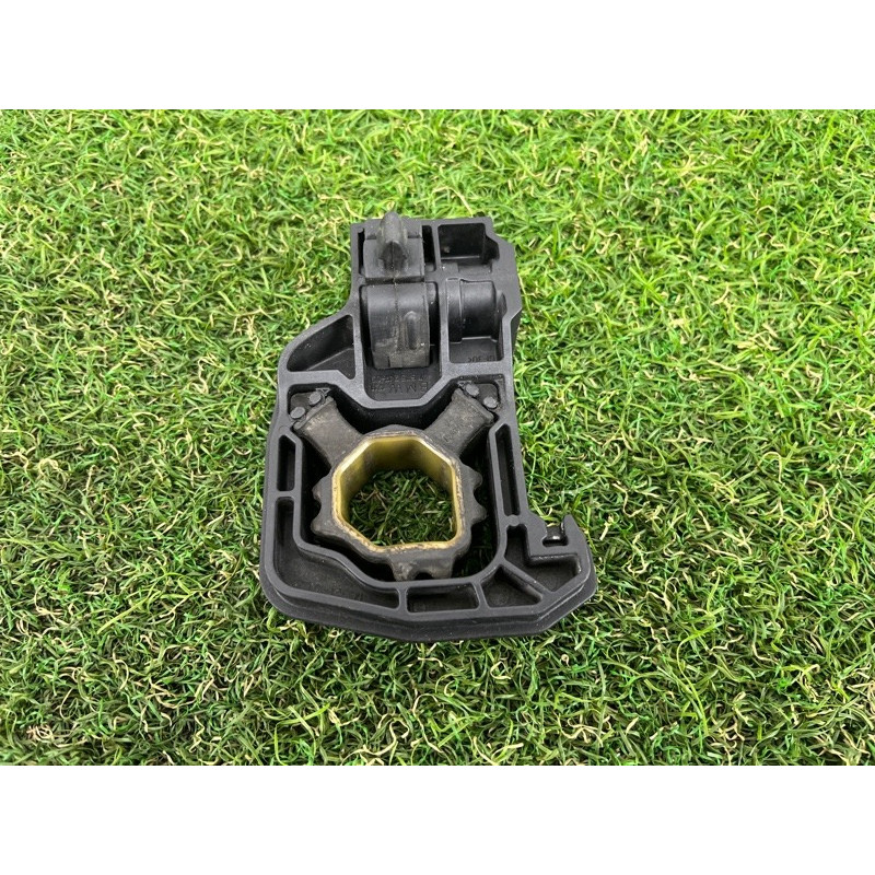 Кріплення радіатора (кузов і елементи) BMW 5-series F10 2011 3.0 17117575247