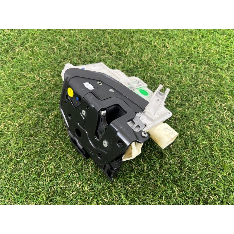 Замок двери (кузов и элементы) AUDI Q7 4L 2014 3.0 TFSi CTWB 3C4839015D