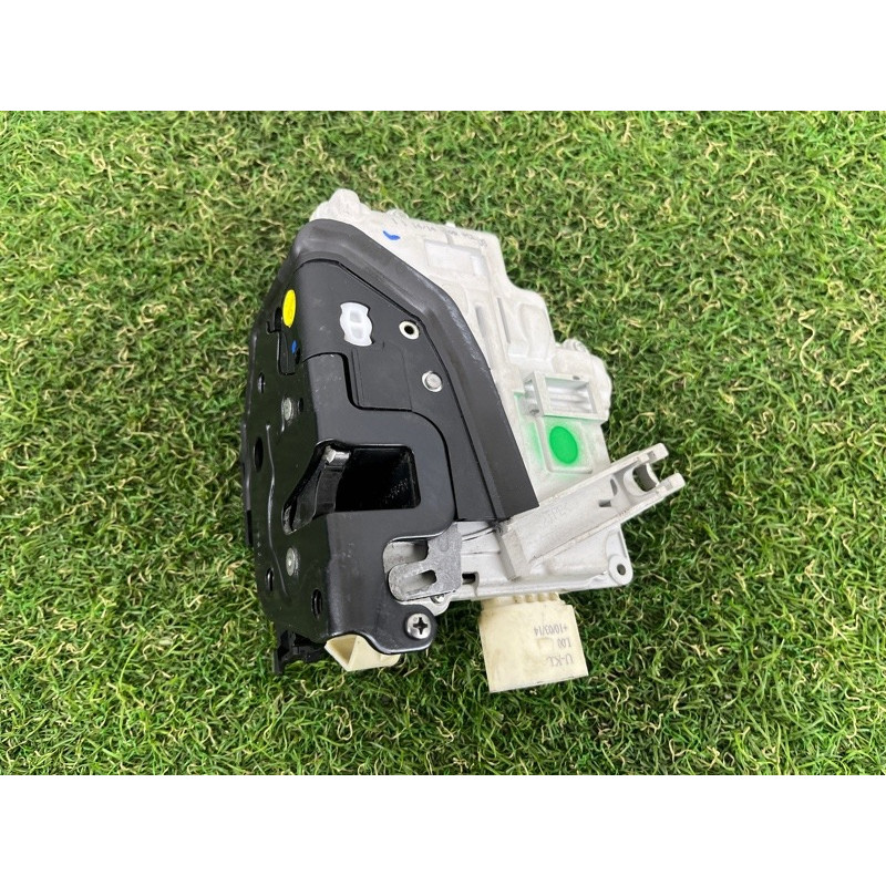 Замок двери (кузов и элементы) AUDI Q7 4L 2014 3.0 TFSi CTWB 3C4839015D