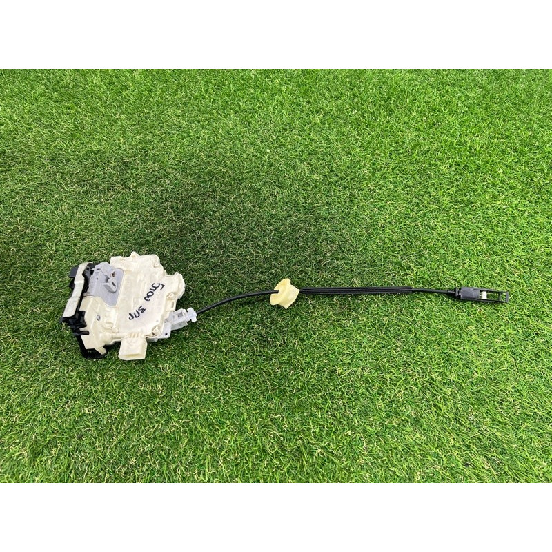 Замок двери (кузов и элементы) Volkswagen Touareg NF 2012 3.0 4G0839016A