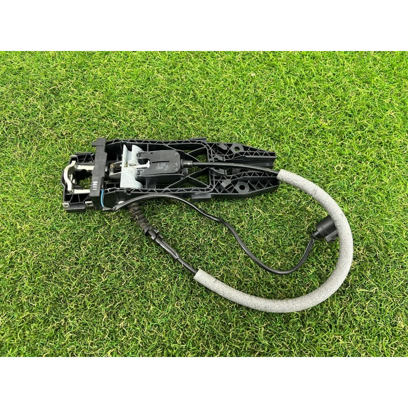 Кронштейн ручки двери (кузов и элементы) PORSCHE CAYENNE 958 2012 4.8 95853188502