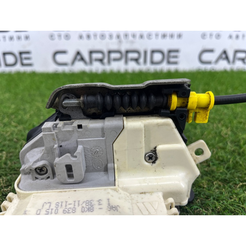 Замок двери (кузов и элементы) AUDI A4 B8 2012 2.0 TFSI 8K0839015D