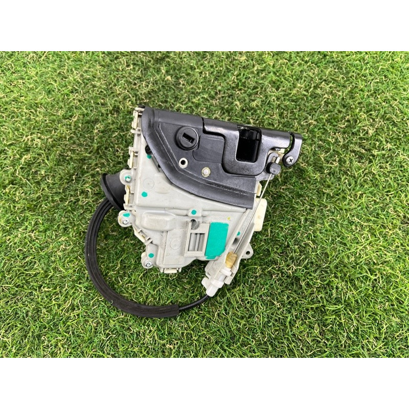 Замок двери (кузов и элементы) AUDI A4 B8 2012 2.0 TFSI 8K0839016D