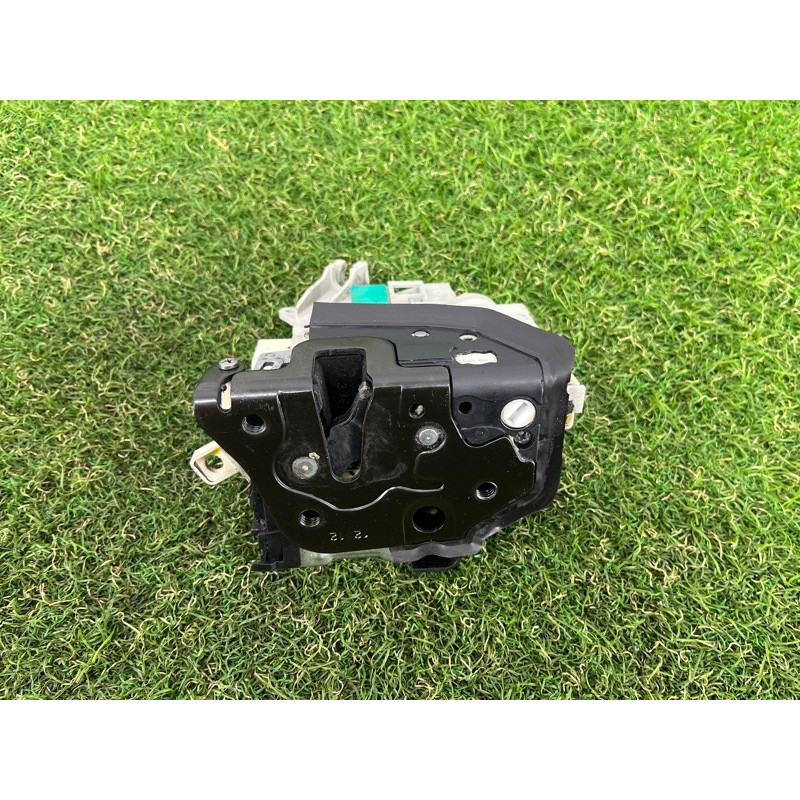 Замок двери (кузов и элементы) AUDI A7 4G 2013 3.0 CGXB 8J1837016D