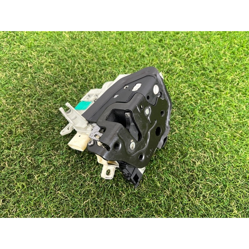 Замок двери (кузов и элементы) AUDI A7 4G 2013 3.0 CGXB 8J1837016D