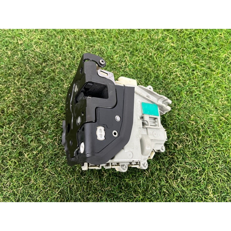 Замок двери (кузов и элементы) AUDI A7 4G 2013 3.0 CGXB 8J1837016D