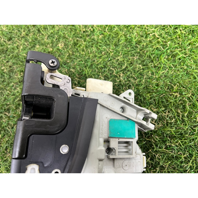 Замок двери (кузов и элементы) AUDI A7 4G 2013 3.0 CGXB 8J1837016D