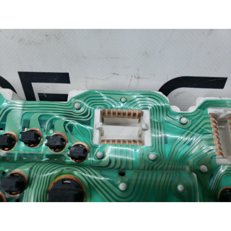 Панель приборов (салон) Mitsubishi Galant 8 2.4GDI mr471212