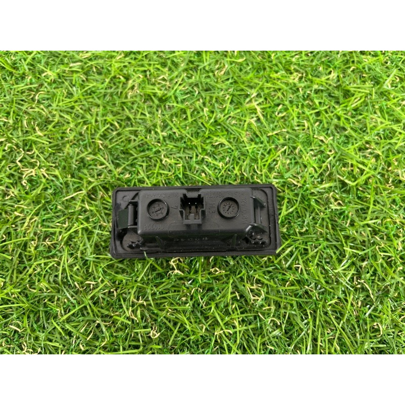 Плафон підсвічування номера (оптика) AUDI A7 4G 2013 3.0 CGXB 4G0943021