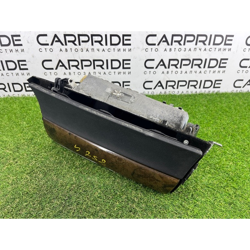 Бардачок (салон) BMW X5 E70 2008 4.8 N62/TU 51167161762