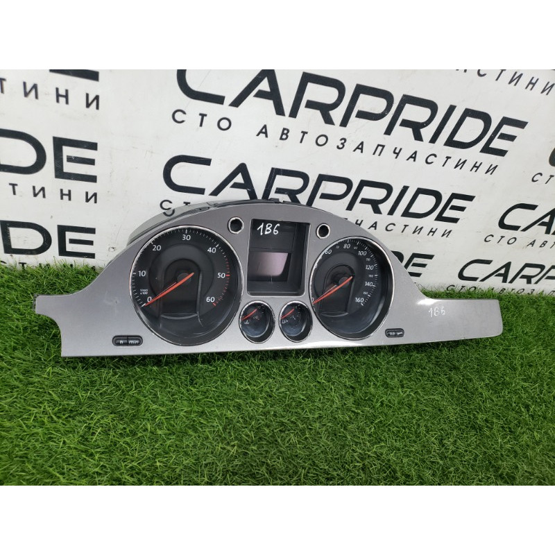 Панель приборов (салон) Volkswagen Passat B6 2008 2.0 BKP 3C0920960N