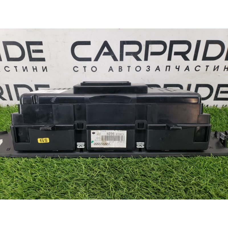 Панель приборов (салон) Volkswagen Passat B6 2008 2.0 BKP 3C0920960N