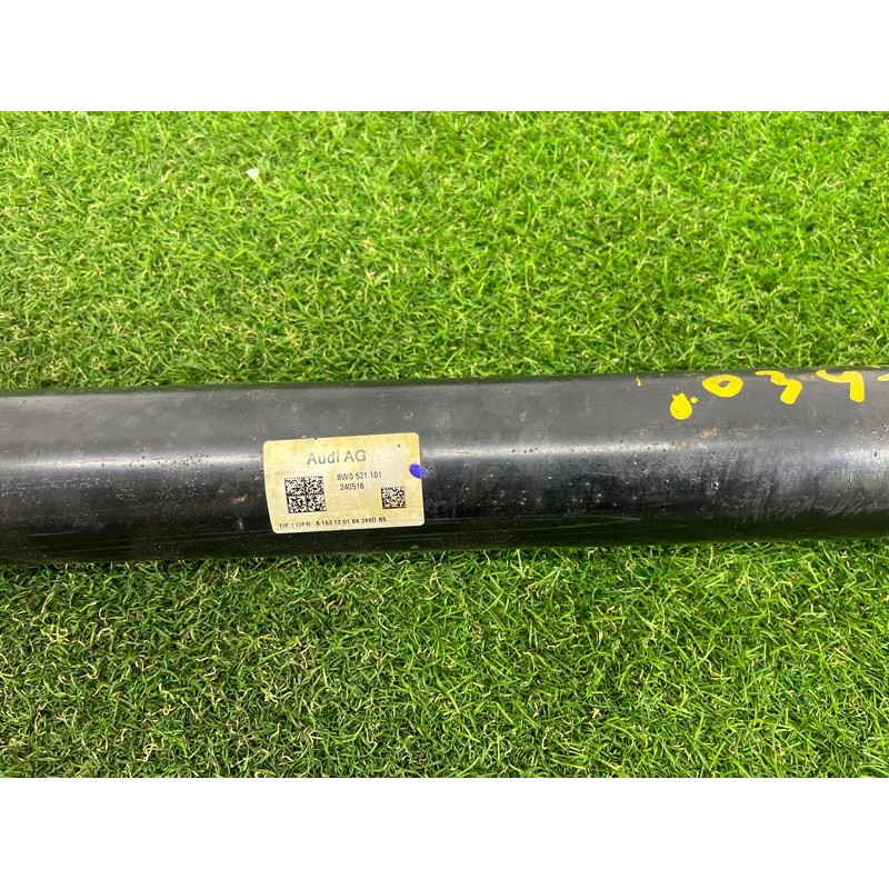Карданный вал (трансмиссия) AUDI A4 B9 2017 2.0 8W0521101