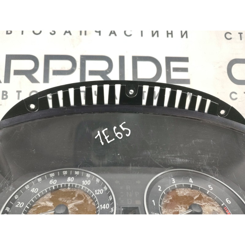Панель приладів (салон) BMW 7-series E65 N62B44 62116923595