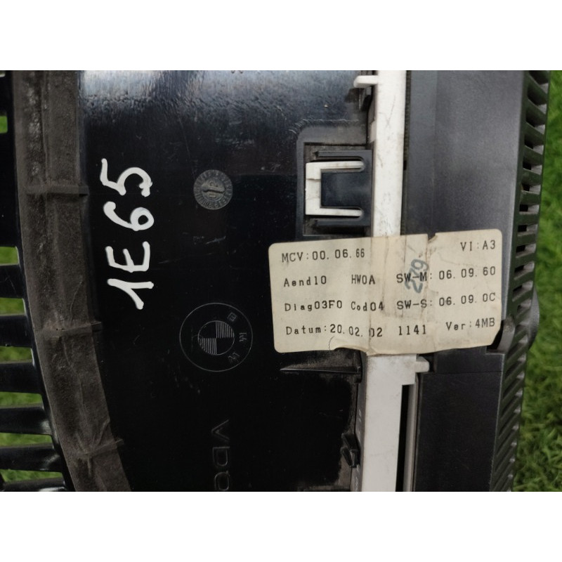 Панель приладів (салон) BMW 7-series E65 N62B44 62116923595