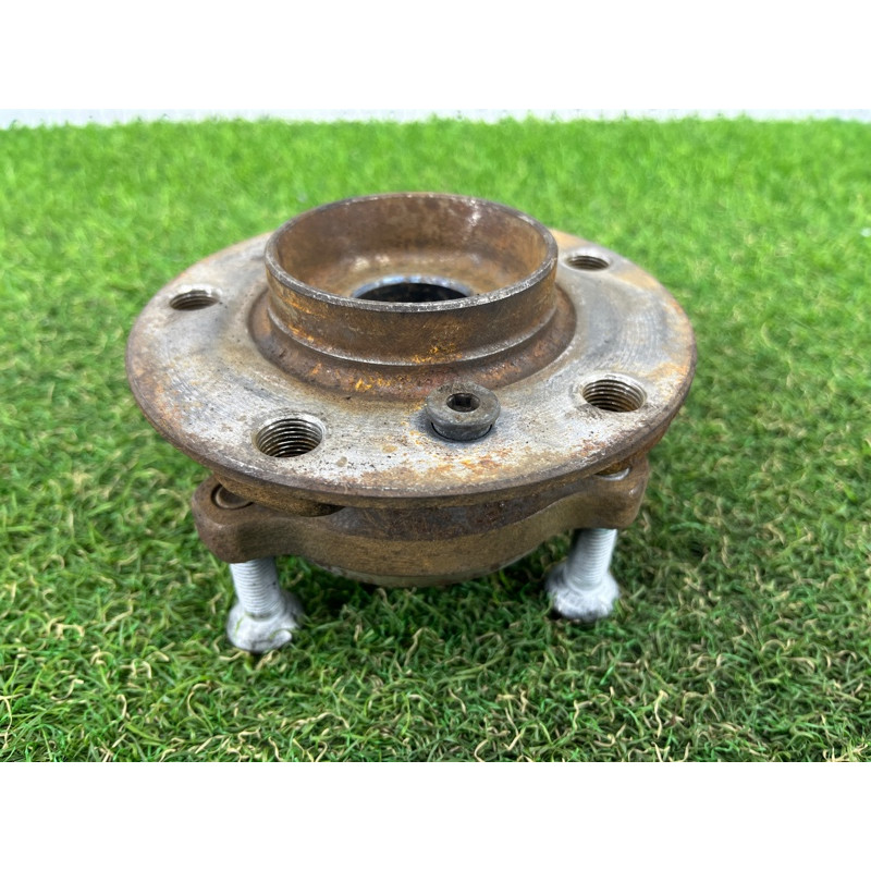 Ступица (подвеска) BMW X3 F25 2012 3.0 31206870725