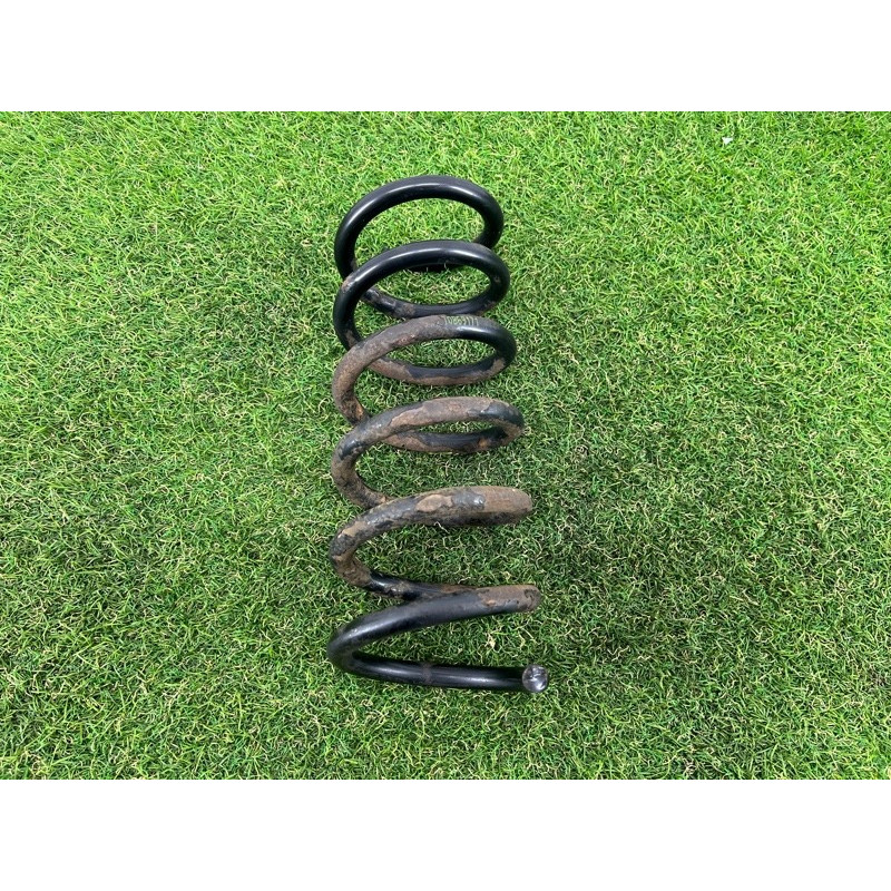 Пружина подвески (подвеска) Volkswagen Touareg II NF 2013 3.0 7P6511115AD