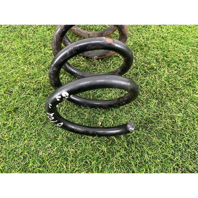 Пружина подвески (подвеска) Volkswagen Touareg II NF 2013 3.0 7P6511115AD