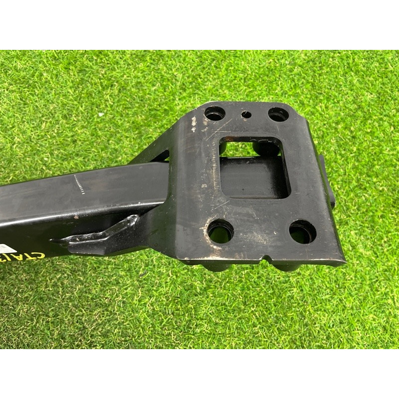 Фаркоп (кузов и элементы) Volkswagen Touareg FL 2015 3.6 7P6803881E