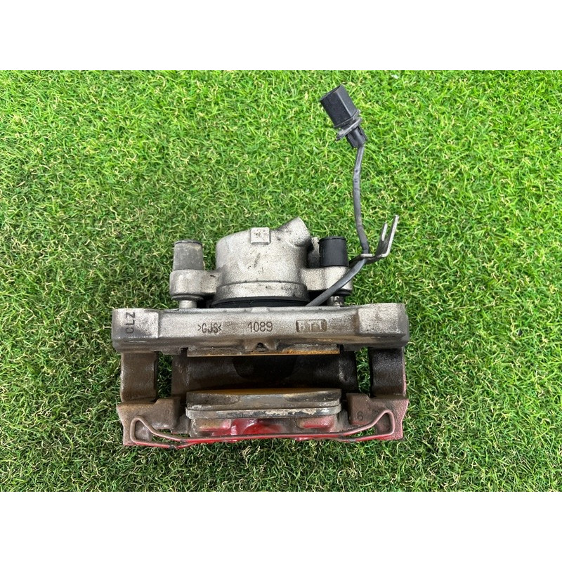 Суппорт тормозной (тормозная система) AUDI A4 B9 2017 2.0 8W0615123