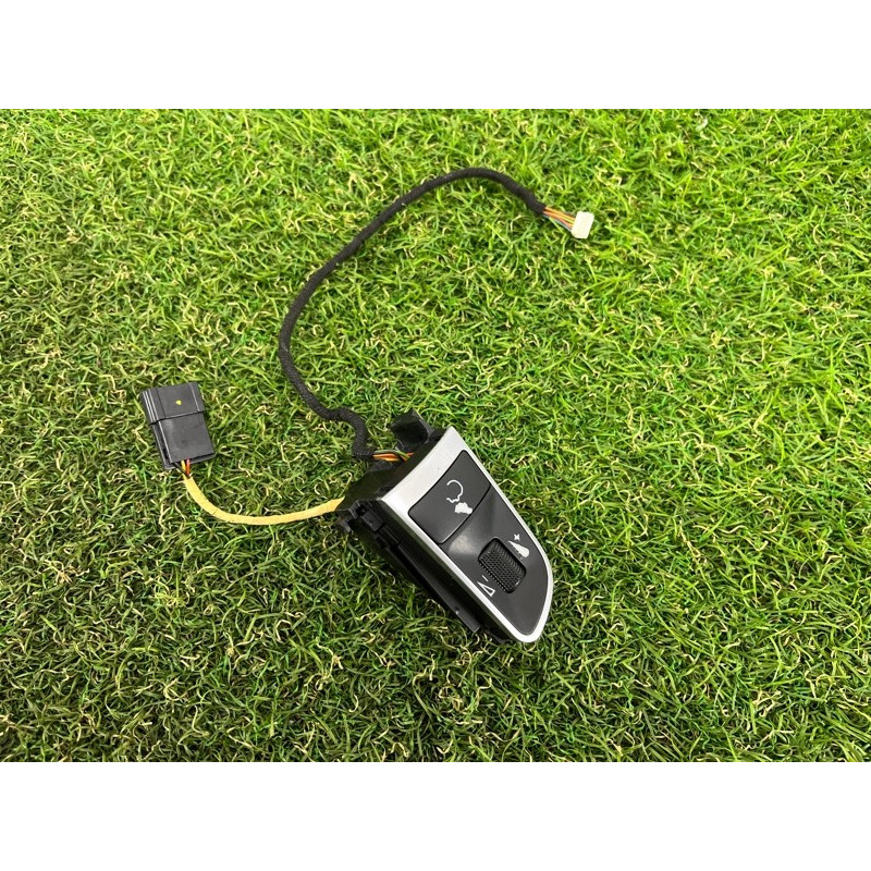 Кнопки руля (электрика / кнопки) AUDI A4 B8 2012 2.0 TFSI 4E0951527AEWEP