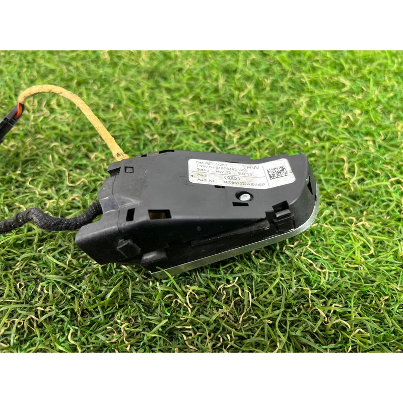 Кнопки руля (электрика / кнопки) AUDI A4 B8 2012 2.0 TFSI 4E0951527AEWEP