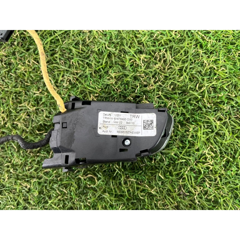 Кнопки руля (электрика / кнопки) AUDI A4 B8 2012 2.0 TFSI 4E0951527AEWEP