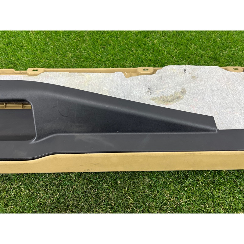 Накладка замка крышки багажника (салон) BMW X5 E70 2008 3.0 N52N 51497172146