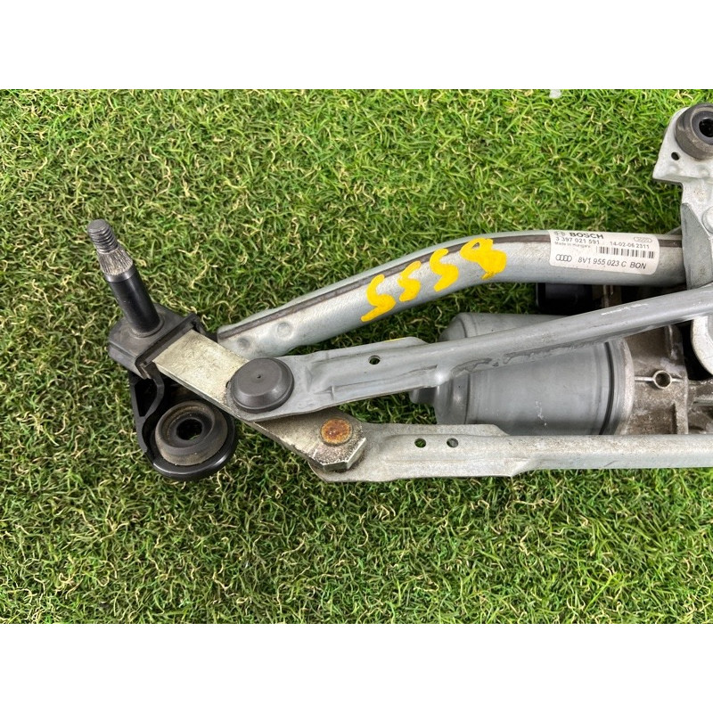 Трапеция дворников (кузов и элементы) AUDI A3 8V 2015 1.8 8V1955023C