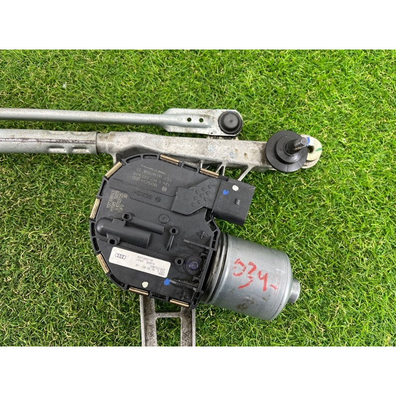 Трапеция дворников (кузов и элементы) AUDI A4 B9 2017 2.0 8W1955023A