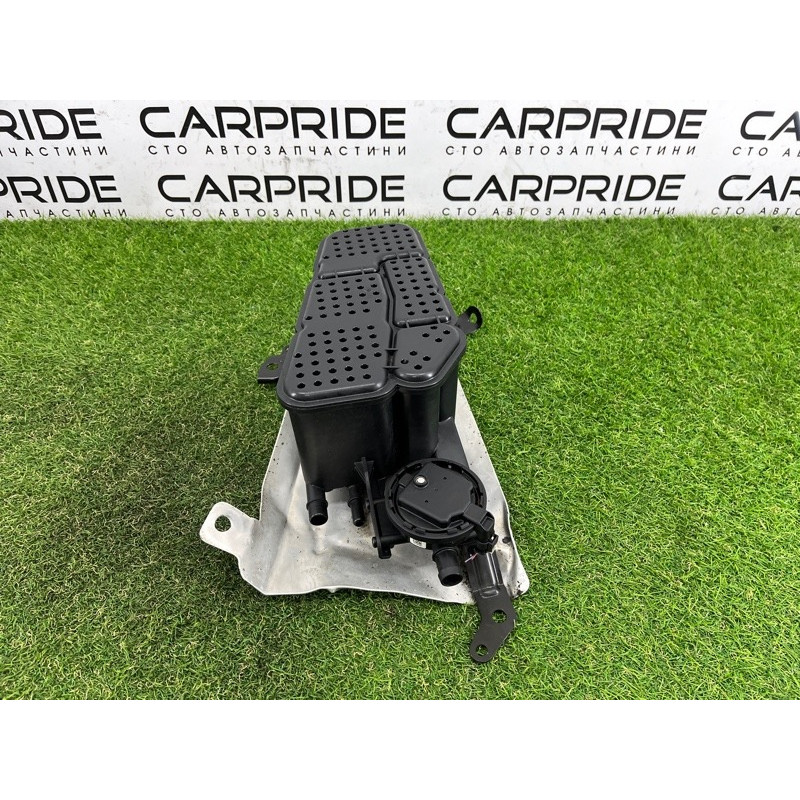 Абсорбер топливный (топливная система) AUDI A4 B9 2017 2.0 8W0201801B