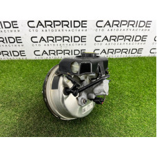 Вакуумный усилитель тормозов в сборе