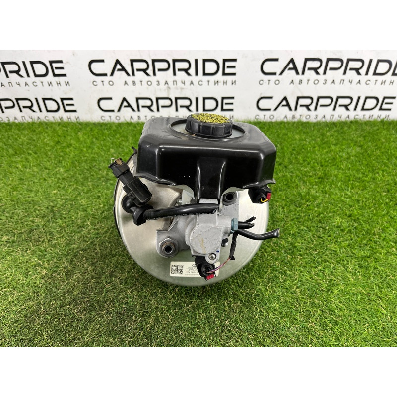 Вакуумный усилитель тормозов в сборе (тормозная система) AUDI A4 B9 2017 2.0 8W0612107