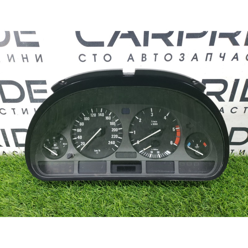 Панель приладів (салон) BMW 5-series E39 87001313