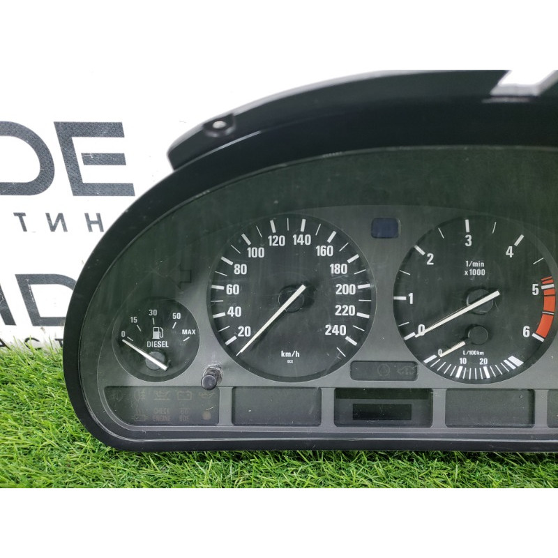 Панель приладів (салон) BMW 5-series E39 87001313