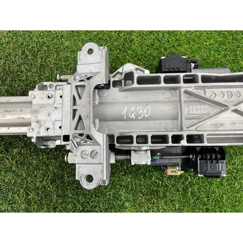 Рульова колонка (кермо керування) BMW 5-series G30 2017 2.0 B46B20 32306894879