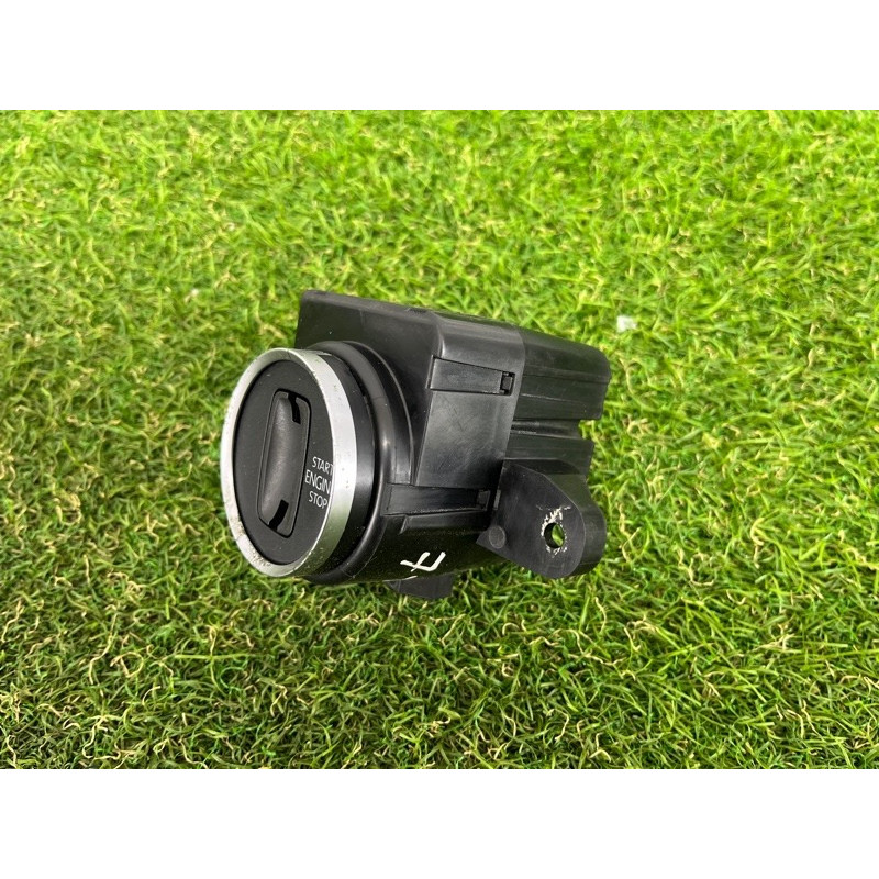 Замок зажигания (электрика) Volkswagen Touareg FL 2015 3.6 7P6905843EGGO